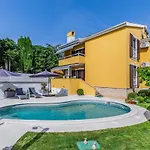 Jasmine With Swimming Pool Villa *