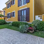 Jasmine With Swimming Pool Villa