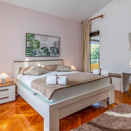 ヴィラ Jasmine With Swimming Pool *