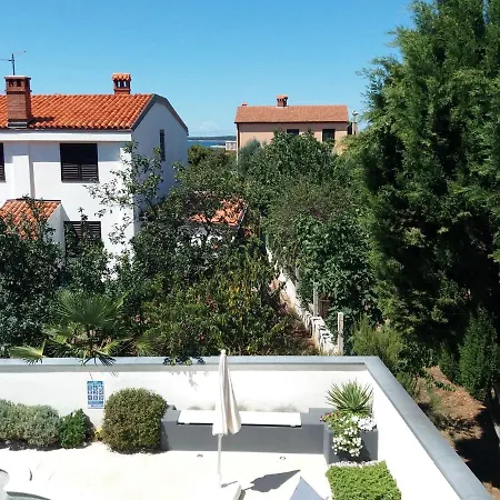 Jasmine With Swimming Pool * Pula