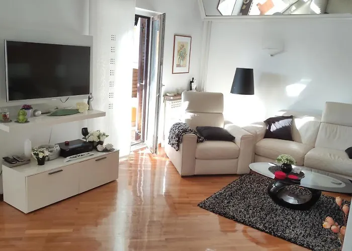 Villa Jasmine With Swimming Pool