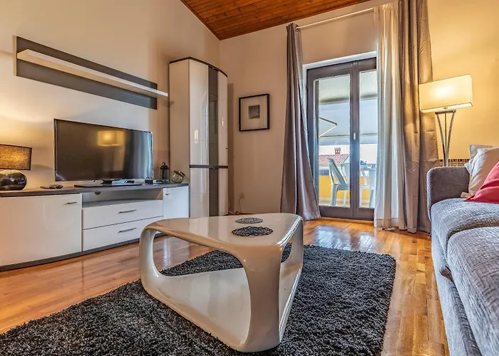 Jasmine With Swimming Pool Villa