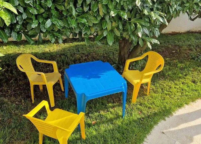 Jasmine With Swimming Pool Pula