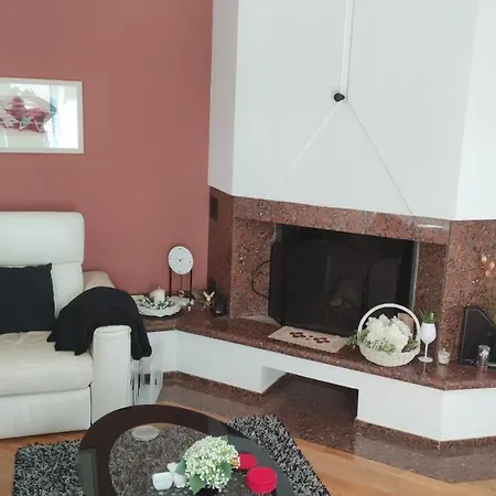 Jasmine With Swimming Pool Пула